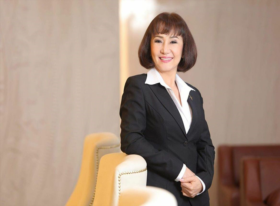 Nữ hoàng mía đường Huỳnh Bích Ngọc: SBT sẽ dồn lực cho thương mại dịch vụ - xuất nhập khẩu